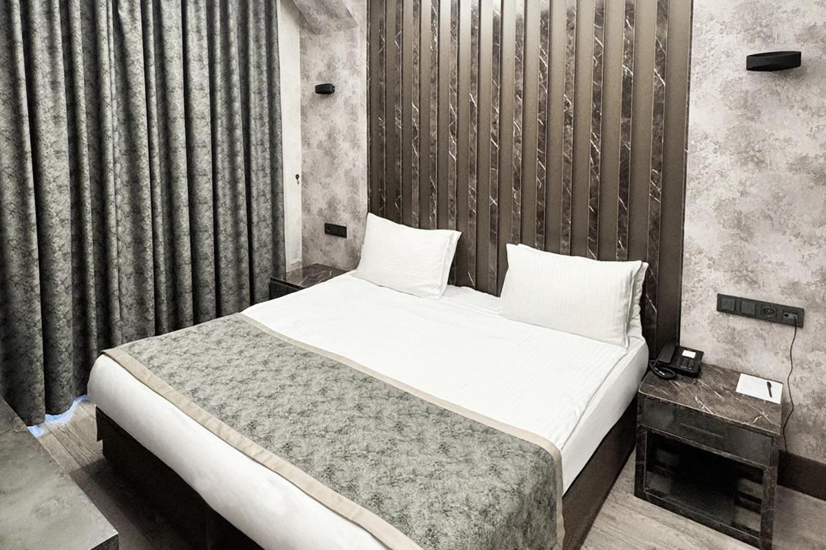 อังการา รอยัล โฮเทล Hotel ภายนอก รูปภาพ